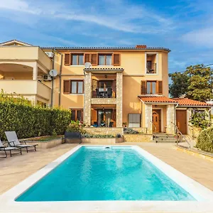  Apartament Krasa Sea View Apartmants With Pool